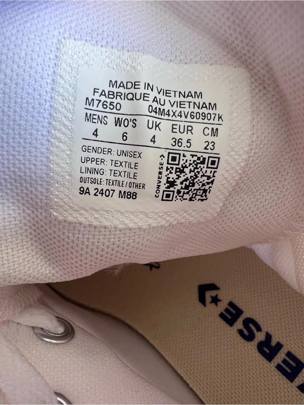 Converse brand new
